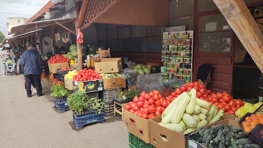 Piața agroalimentară Costeşti