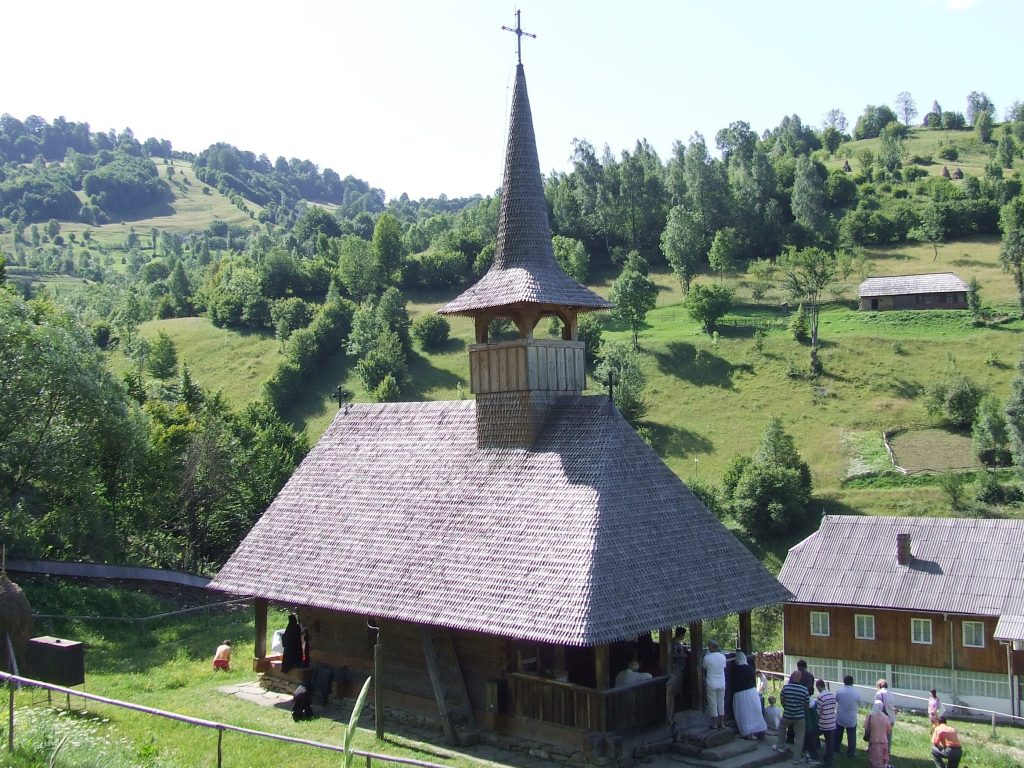 mocodia camara ta de la tara sangeorz bai